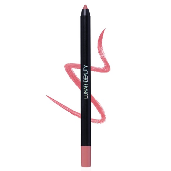 Lunar Beauty Lip Pencil Duo Shades Doodle and Blushing - Picture 3 of 6